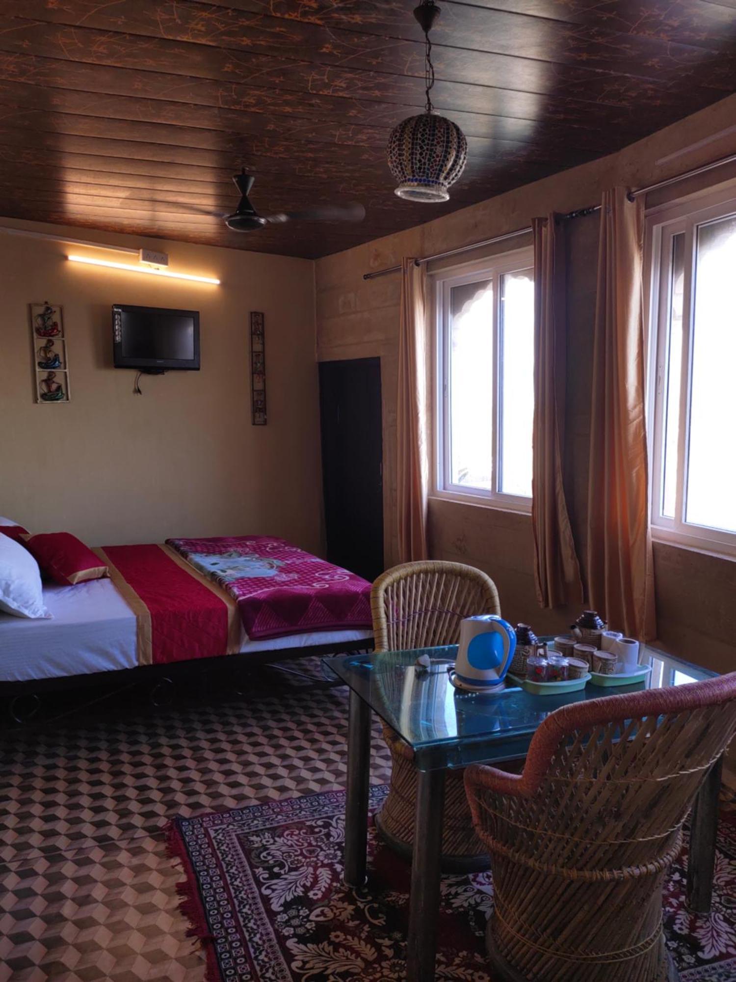 Hotel Desert Jaisalmer Esterno foto