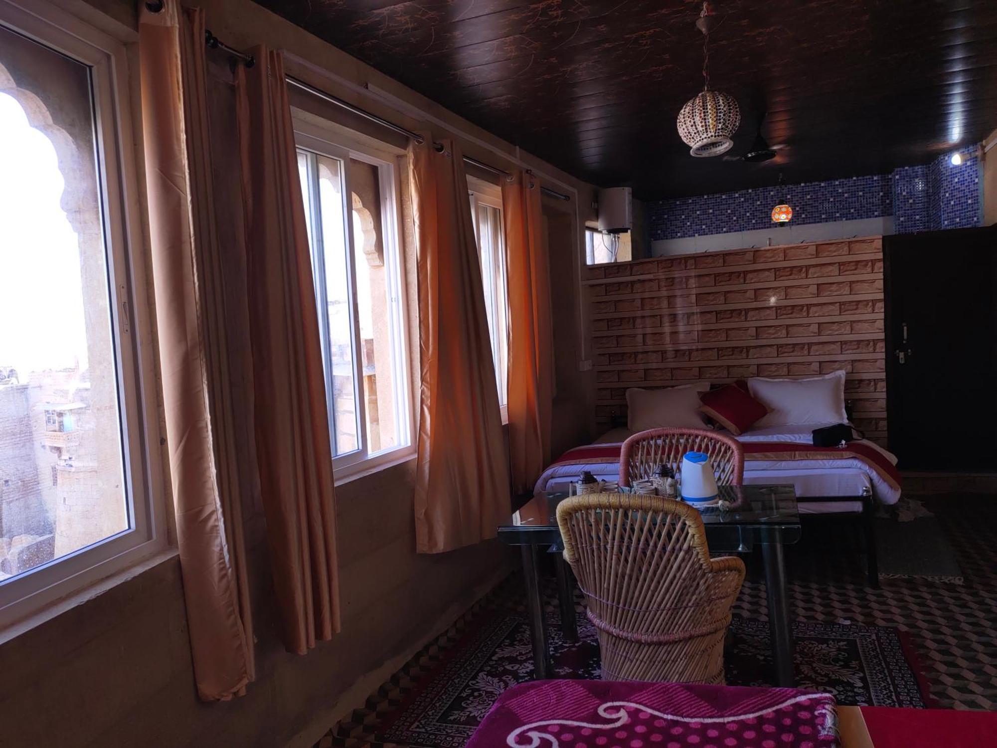 Hotel Desert Jaisalmer Esterno foto