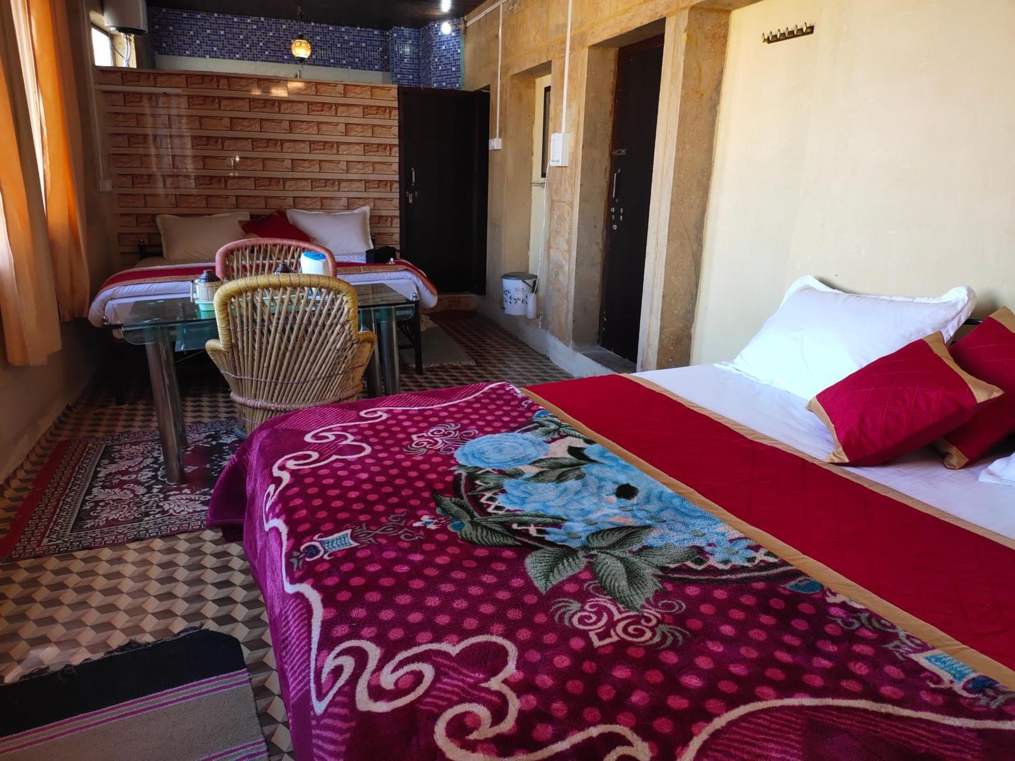 Hotel Desert Jaisalmer Esterno foto