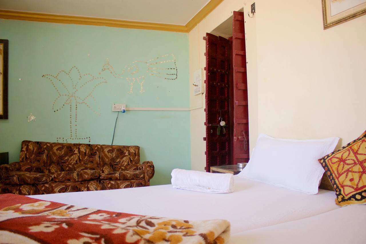 Hotel Desert Jaisalmer Esterno foto