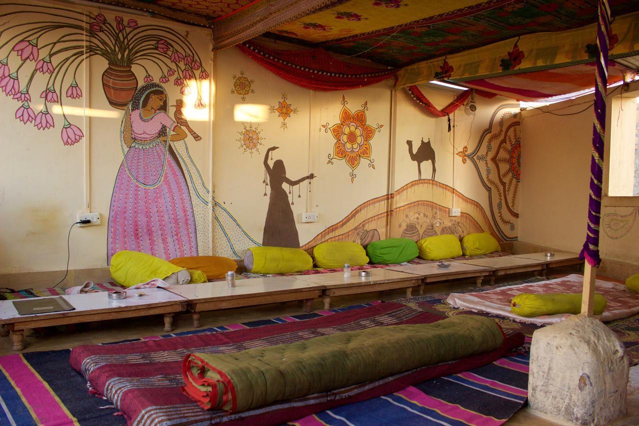 Hotel Desert Jaisalmer Esterno foto