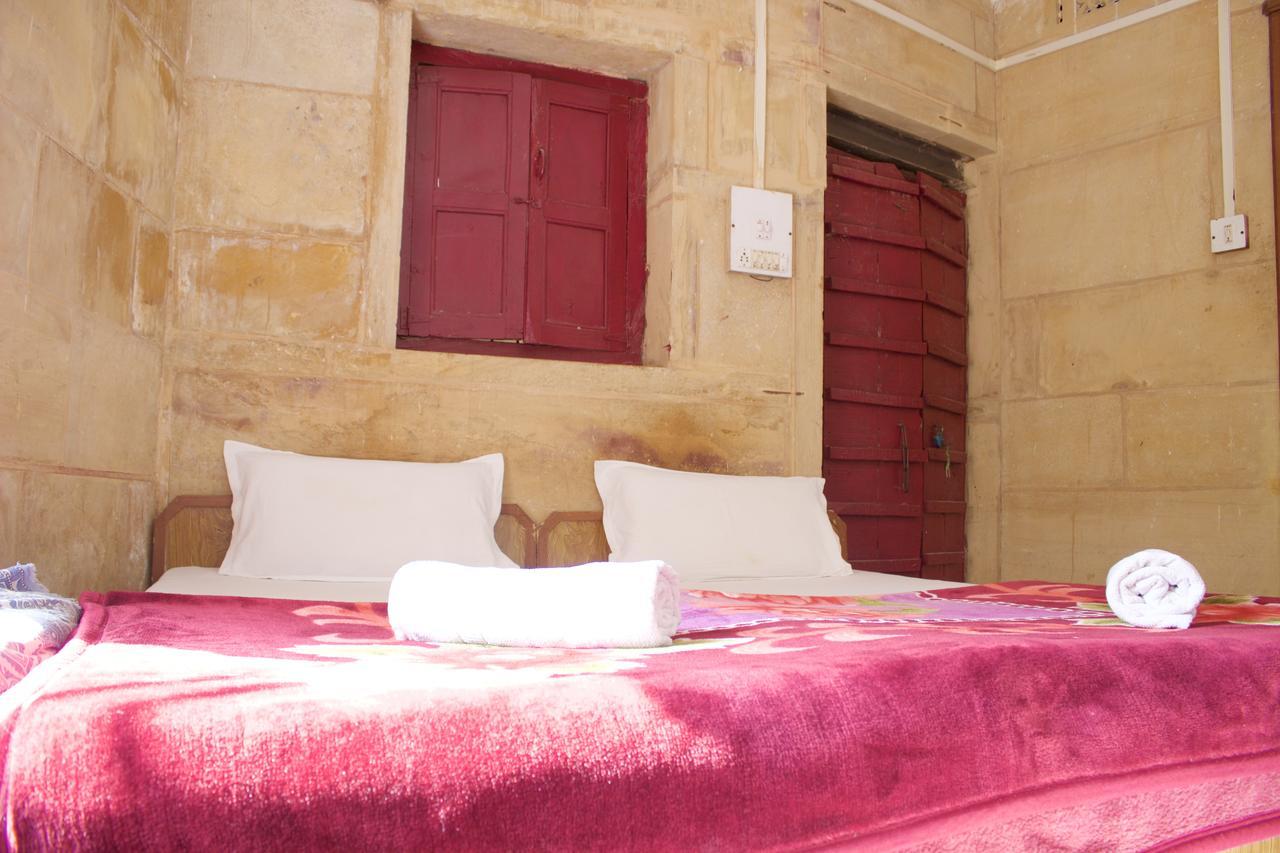 Hotel Desert Jaisalmer Esterno foto